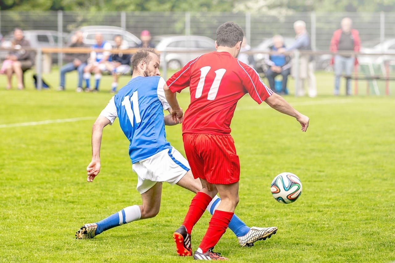 Football vs Other Sports: The Ultimate Showdown of Popularity 2024 1 Football vs Other Sports: Global Popularity Battle 2024