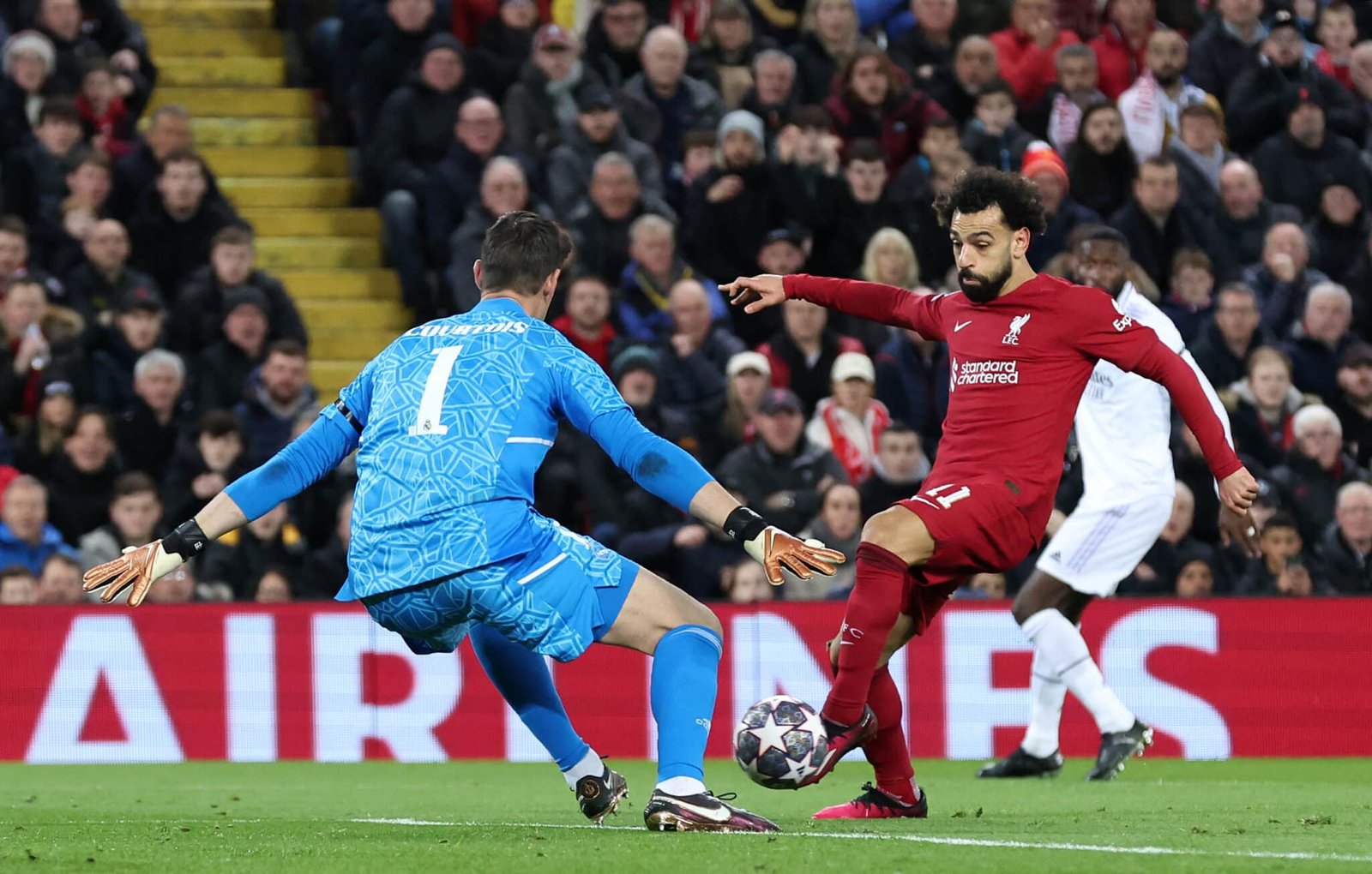 Top 5 Memorable Football Matches That Made History and Inspired Fans 1 Relive the excitement of the most memorable football matches ever. Discover iconic games, historic goals, and moments that shaped football history.