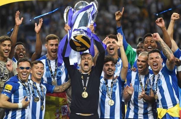 Top 5 Best Football Leagues Casual Fans Need to Watch in 2024 1 Discover the best football leagues for casual fans. Explore exciting matches, star players, and global competitions that define football in 2024.